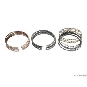  NPR Piston Ring Set Automotive