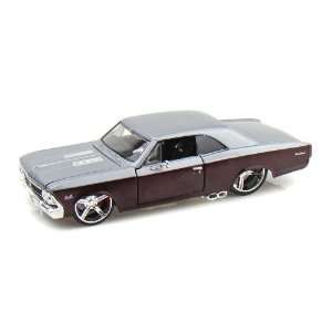  1966 Chevy Chevelle SS 396 1/24 Grey Over Burgundy Toys 