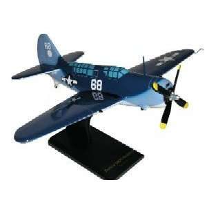  SB2C 4 Helldiver USN 1/32 Scale Toys & Games