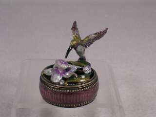   Hummingbird Trinket Box With Flower  Magnetic Close #J 078 NIB  