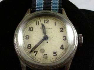 VINTAGE LONGINES 17J WRISTWATCH FROM WWII CALIBER 10L  
