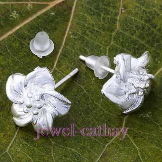 New Free Ship Fashion Silver Plated Flower Earring Stud  