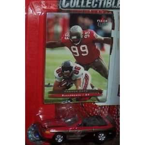  Tampa Bay Buccaneers NFL Diecast 2003 Ford Mustang Convertible 