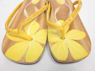 PLUMERIA Yellow Hibiscus Wood Thong Sandals Sz 6 / 7  