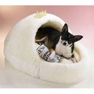   Slipper Pet Bed and Crinkle Newspaper Toy  Color WHITE