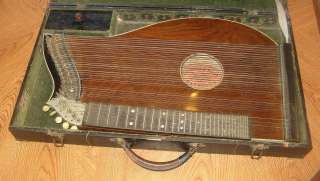   German Concert Zither with Wood Case  Leonhard Zapf   Bayreuth Germany