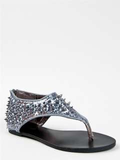 NEW BAMBOO Women Stud Spike Thong Flat Sandal silver sz Pewter Glitter 