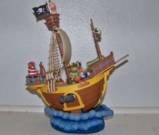 VINTAGE Lucy and & Me Bears Musical Peter Pan Pirate Ship FREE 