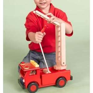   Large Fire Engine Vehical   Ideal for Christmas Gift. Toys & Games