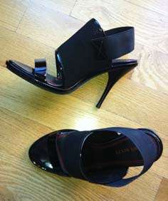   SIXTY SELINA black sandal peep toe 38 heels victoria secret 8  