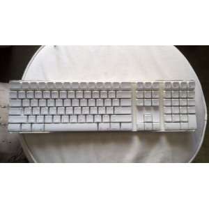  Apple Wireless Keyboard A1016