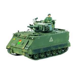 TAMIYA  M113A1 Fire Support Vehicle  135 35107  