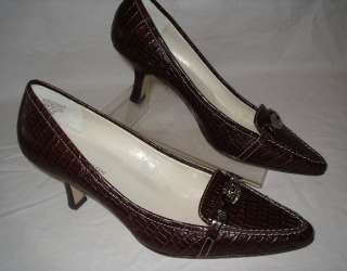 Anne Klein brown leather heels 7M  