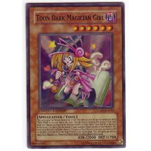    Toon Dark Magician Girl JUMP EN010 Ultra Rare Toys & Games