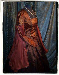 Autumn Faire Renaissance costume dress Tudor Gown B 42  