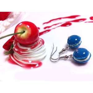 Macaron earrings Turcoise blue cream/adorable fake dessert 