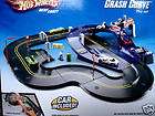 HOT WHEELS CRASH CURVE PLAY SET,CAR, & TRACK,WITH ACCESSORIES, NEW
