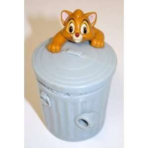   Burger King Toy (OLIVERS TRASH CAN VIEW TOY) NEW 