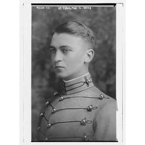  Lt. Thurston E. Wood