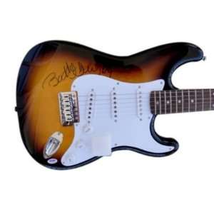  Buddy Guy Signed Fender Squier Electric Guitar PSA//DNA 