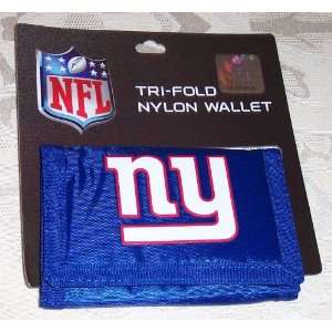 NFL New York GIANTS Rampart Logo Symbol Tri Fold Nylon Licensed WALLET