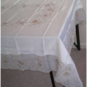  Elegant Artex style embroidery plus trim lace based Table 
