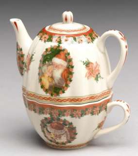 Tea For One Christmas Teapot Victorian Santa & Child Porcelain China 