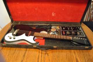 Danelectro Silvertone Guitar #1448 Amp in case Vintage Working 