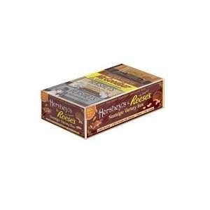 Hersheys & Reeses Chocolate Candy Assorted Nostalgic Box   20ct 