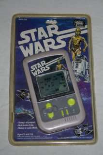 Star Wars Vintage Electronic LCD Game R2 D2 & C3 PO  