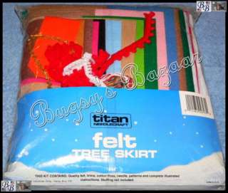 Vtg Titan SANTA & RUDOLPH Tree Skirt Christmas Felt Applique Kit   36 