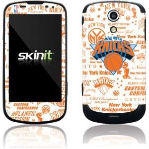  Skinit NY Knicks Historic Blast Vinyl Skin for Samsung 