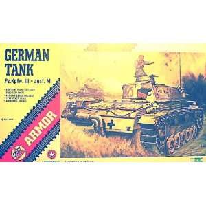  1/72 German Panzer III Tank Model Kit RARE Everything 