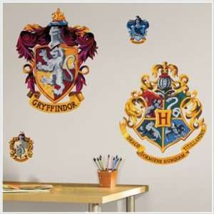   By RoomMates Harry Potter   Crest Giant Wall Decal
