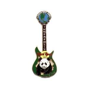 Hard Rock Cafe Pin 17474 Minneapolis Panda Bear Guitar 
