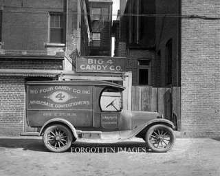 SCHRAFFTS CHOCOLATE DELIVERY TRUCK 1923 DODGE PHOTO  
