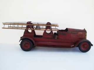 1920s JOHN C. TURNER TOYS Fire Truck Aerial ladder Pressed Steel Toy 