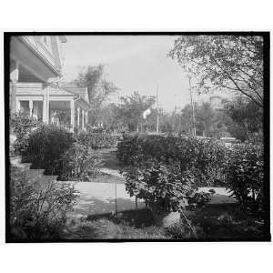  W. Palm Beach residences,gardens,W. Palm Beach,Fla.