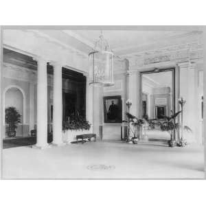  The lobby of the White House, c1904