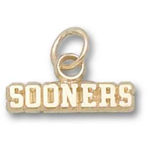  University of Oklahoma Sooners Pendant (Gold Plated 