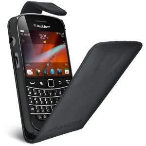 Amzer Flip Case for BlackBerry Bold 9930,BlackBerry Bold 9900   Black 
