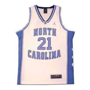 Nike Elite North Carolina Tar Heels (UNC) #21 White Replica Basketball 
