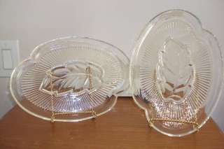 SET OF 2 VINTAGE PRESSED CLEAR GLASS SNACK PLATES  