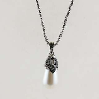 Teardrop Pearl Pendant Necklace Vintage Style Antique silver tone 