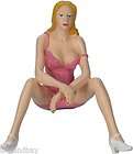 Motorhead Miniatures Figurine Fast Woman Figure Maria 124 Scale Pink 
