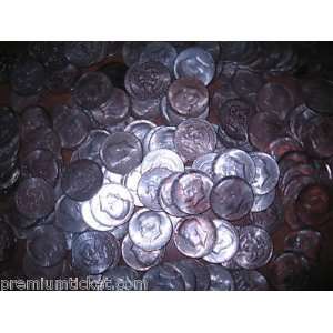  1 roll $10. 1964 Kennedy Halves 90% coin silver Bullion 