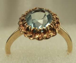 14K SOLID GOLD AND OVAL CUT 1.75ct (7MM X 9MM) AQUAMARINE RING SZ. 7 