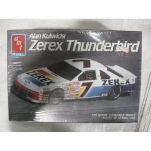  Alan Kulwicki Zerox Thunderbird Model Car Kit 1990 Toys 