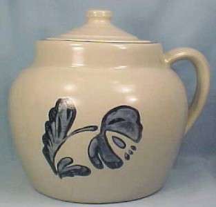 Yorktowne Bean Pot & Lid Pfaltzgraff USA Vintage Stoneware Pretty EX 