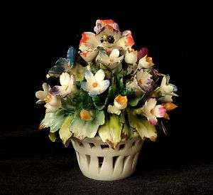 CAPO DI MONTE, CAPODIMONTE   Flowers Bouquet, Original Vtg Italy 